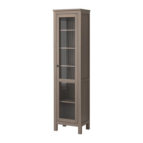 HEMNES Vitrinenschrank  Massivholz; für die natürliche Note.  Die Tür kann wahlweise mit der Öffnung nach rechts oder links montiert werden. 