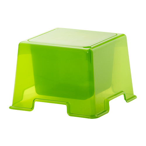 IKEA PS 2012 Kindertisch  Macht Spaß und erleichtert es Kindern, ihre Sachen in den Stauraum unter dem Deckel einzuräumen. 