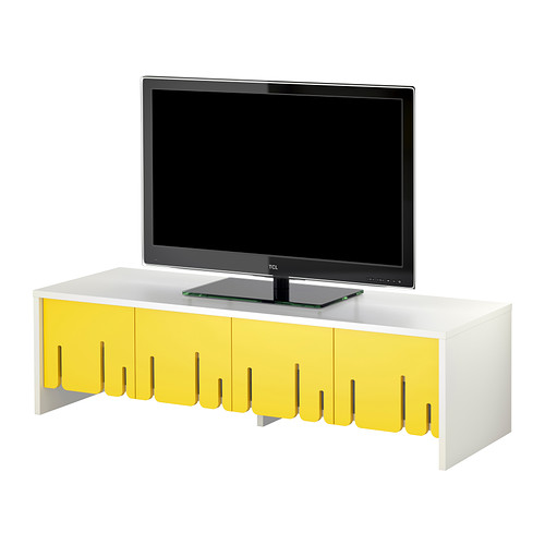 IKEA PS 2012 Mueble TV Más ofertas en IKEA Las puertas se pliegan: gana espacio cuando están abiertas y accede fácilmente al contenido. 