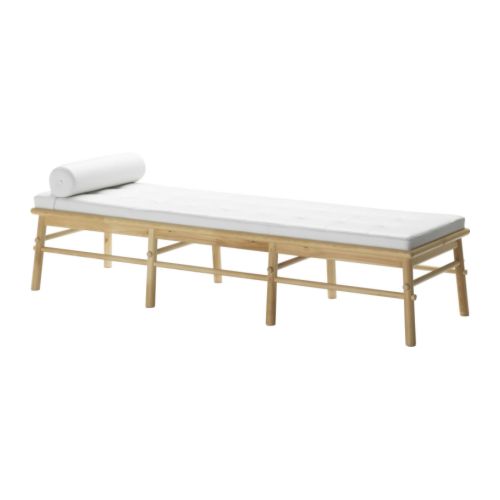 http://www.ikea.com/es/es/images/products/ikea-ps-august-banco-blanco-pino__0087059_PE216023_S4.JPG
