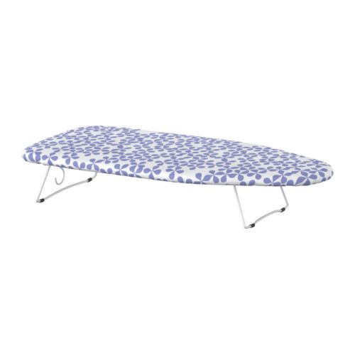 JÄLL Tabla de planchar, mesa Más ofertas en IKEA El gancho en la parte inferior permite colgarlo cuando no se usa. 