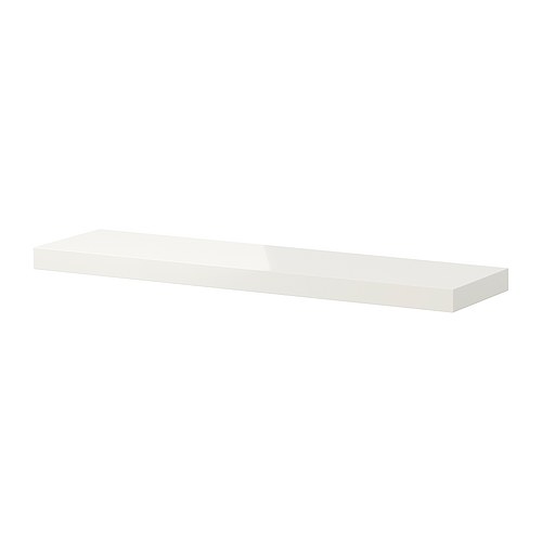 LACK Estante de pared Más ofertas en IKEA Las superficies brillantes reflejan la luz y dan vida al mueble.  Herrajes de colgar ocultos. 