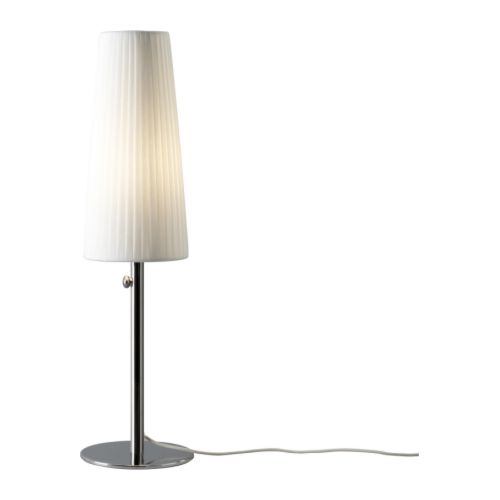 IKEA 365+ LUNTA Pöytävalaisin IKEA Himmennettävä.   Valon voimakkuutta voidaan säädellä tarpeen mukaan.  Luo hyvän yleisvalaistuksen. 