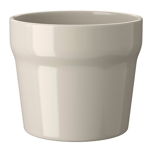 ORÄDD Ruukku IKEA Lasitetun sisäpinnan ansiosta ruukku on vesitiivis. 