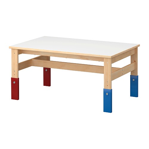 SANSAD Lastenpöytä IKEA Voidaan säätää kolmelle eri korkeudelle lapsen pituuden mukaan. 