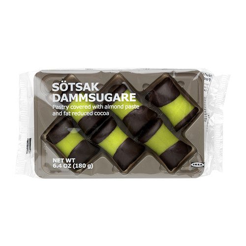SÖTSAK DAMMSUGARE Punssirulla IKEA Marsipaanikuorrutettu herkku, jonka päät on kastettu suklaassa. 