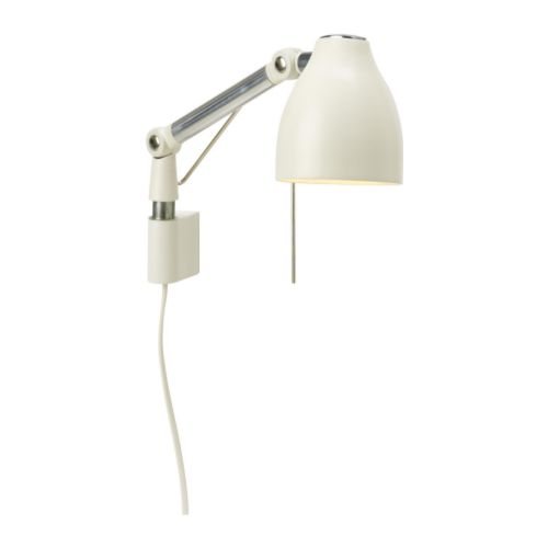 TRÅL Seinävalaisin IKEA Säädettävä pää mahdollistaa valon suuntaamisen. 