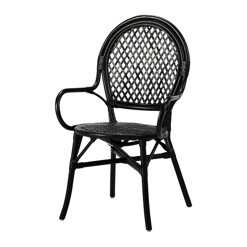 ÄLMSTA Chaise IKEA Fait main ; des formes douces et arrondies avec de jolis motifs élaborés.   Chaque meuble est unique. 