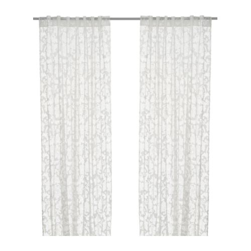 rideau qui laisse passer la lumière