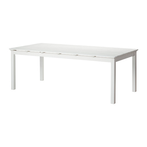 ÄNGSÖ Table IKEA Vous pouvez facilement protéger la table contre l'usure en lui appliquant régulièrement de la lasure, par exemple une fois par an. 
