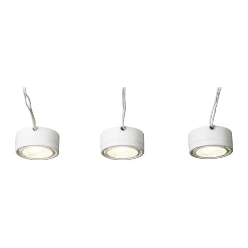 GRUNDTAL Spot IKEA Offre une lumière concentrée, idéale pour éclairer les petites zones. 