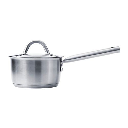 IKEA 365+ Casserole avec couvercle IKEA Compatible tous feux, y compris induction.  Entièrement en métal; peut s'utiliser aussi au four. 