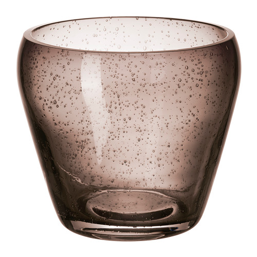 JÄTTEBRA Cache-pot IKEA Les bulles décoratives dans le verre sont accentuées lorsque la lumière traverse le cache-pot. 