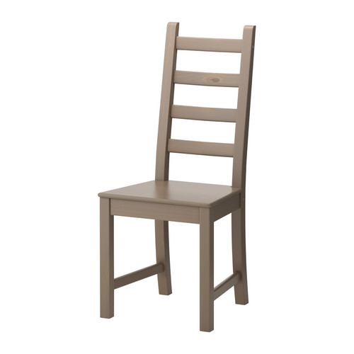 KAUSTBY Chaise IKEA Pin massif : un matériau naturel qui embellit avec l'âge. 