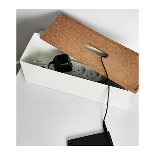 http://www.ikea.com/fr/fr/images/products/kvissle-boite-pour-cables__0143028_PE314559_S4.JPG