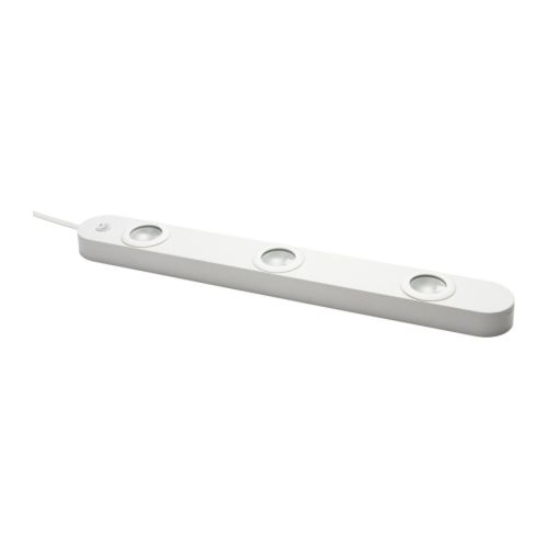 NON Éclairage plan de travail, halogène IKEA 3 ampoules halogènes incluses.   Ampoules de rechange disponibles. 