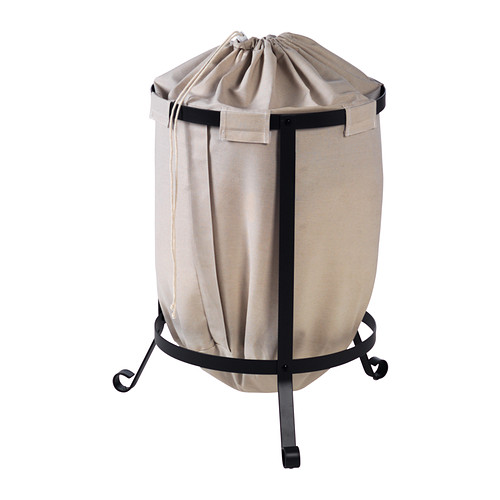 PORTIS Panier à linge IKEA Le sac à linge est en polyester et n'absorbe donc pas l'humidité ni les odeurs du linge. 