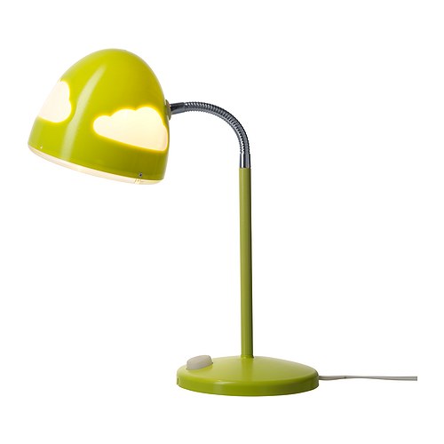 SKOJIG Lampe de travail IKEA Conçue pour empêcher l'enfant d'accéder à l'ampoule.  Bonne lampe de lecture avec lumière non éblouissante. 