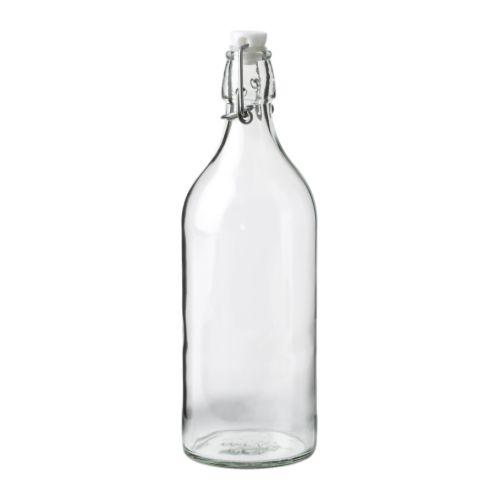 SLOM Bouteille avec bouchon IKEA Le bouchon étanche évite les fuites. 