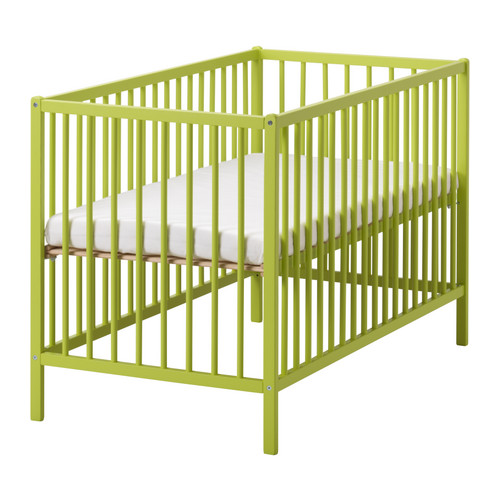 SOMNAT Lit bébé IKEA 2 hauteurs de sommier possibles. 