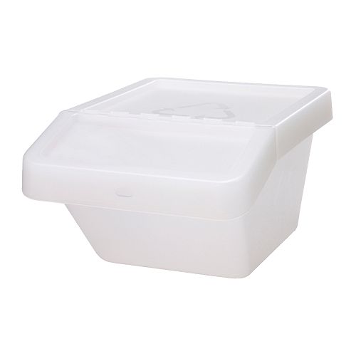 SORTERA Conteneur déchets avec couvercle IKEA Couvercle pliant; facilite l'utilisation quand plusieurs bacs sont empilés.  Volume : 37 litres. 