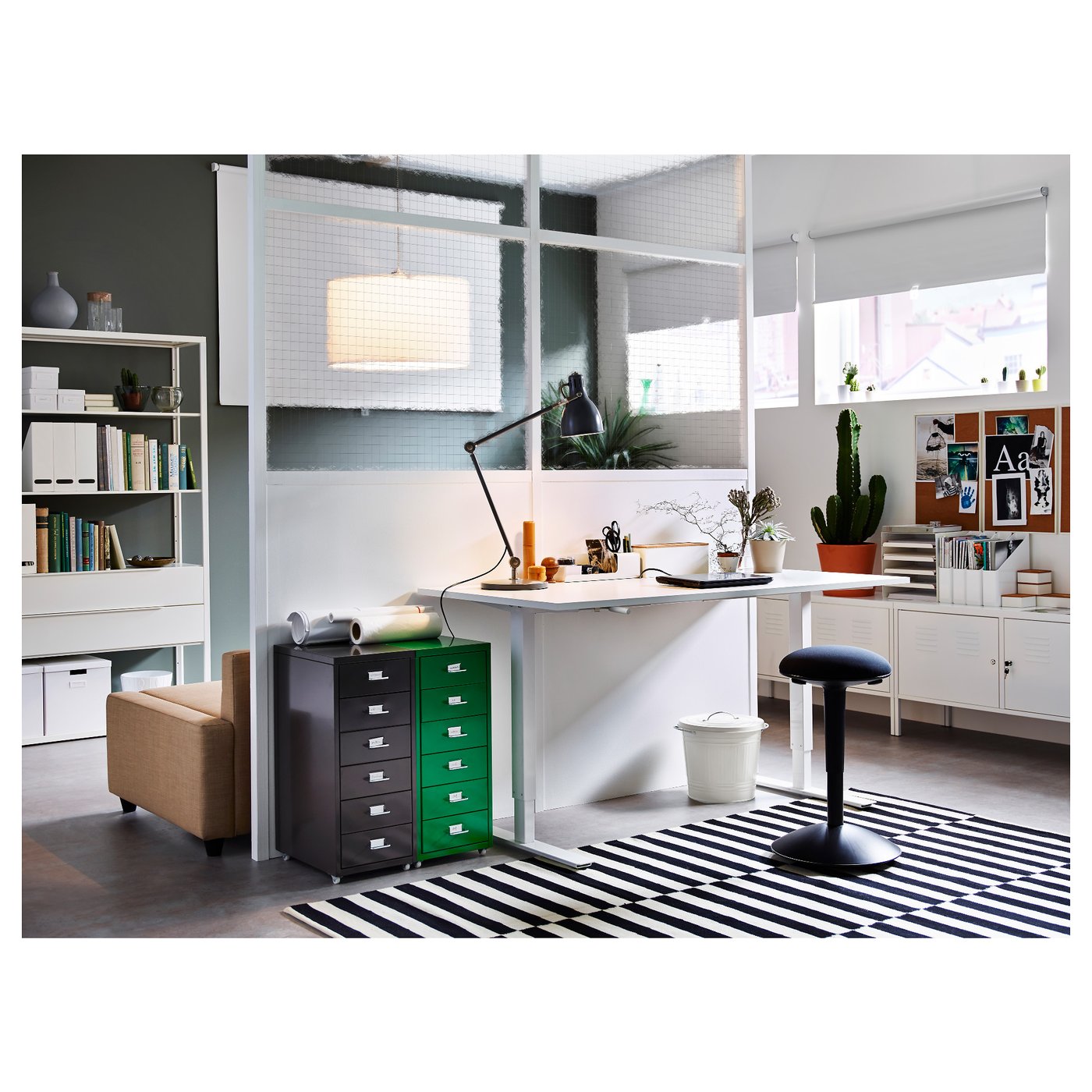 IKEA SKARSTA desk sit/stand Adjustable feet make the desk stand steady also on uneven floors.