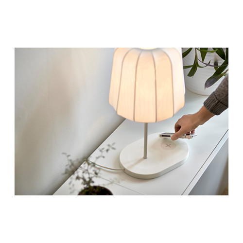 VARV Table lamp with wireless charging IKEA
