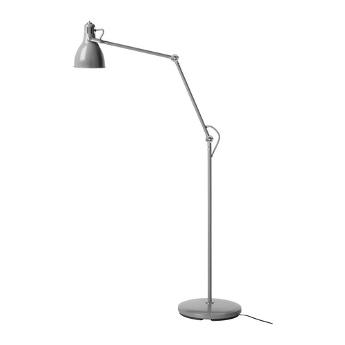 ARÖD Álló-/olvasólámpa IKEA Az állítható kar és fej lehetővé teszi az irányított világítást.  Irányított fény, jó koncentrált fényt ad az olvasáshoz. 