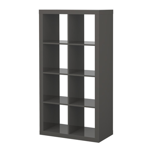 EXPEDIT Polcos elem IKEA A magasfényű felületek visszaverik a fényt és élettelinek hatnak.   . 