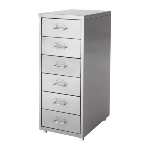 HELMER Görgős fiókos elem IKEA Minden fiókon külön rész a címkének; segít a dolgokat rendben tartani és könnyen megtalálni. 