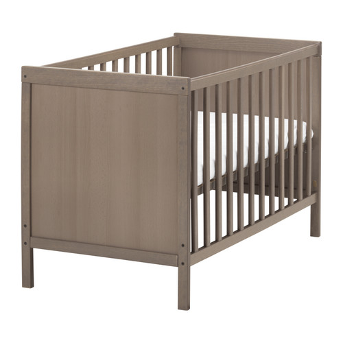 SUNDVIK Rácsos ágy IKEA Az ágyalapot két különböző magasságba állíthatod. 