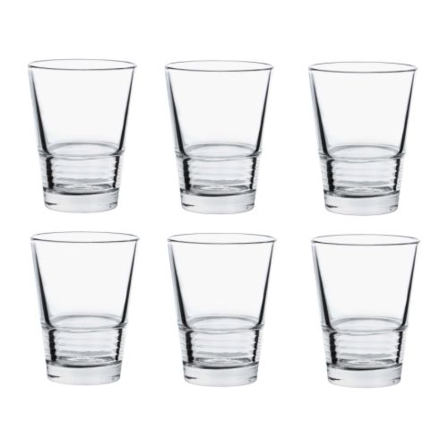 VÄNLIG Pohár IKEA Egymásba rakható; helytakarékos ha nem használod. 
