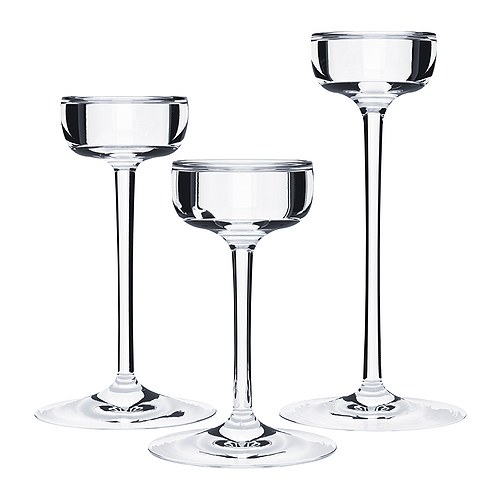 BLOMSTER Set di 3 candelieri IKEA Il candeliere si può usare sia per le candele con base di metallo che per le candeline. 