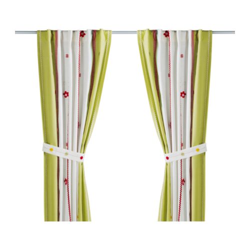 FABLER BÅRD Tenda con bracciali IKEA Bracciale per tenda con nastro a strappo: si apre se il bambino rimane impigliato. 
