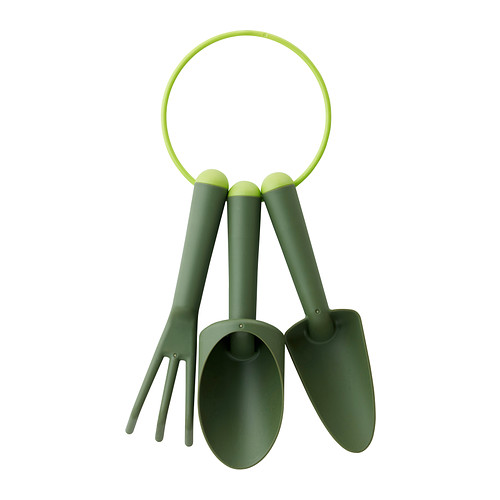 GRÄSMARÖ Set da giardinaggio, 3 pezzi IKEA Gli utensili da giardinaggio, in plastica rinforzata con fibra di vetro, sono molto resistenti. 