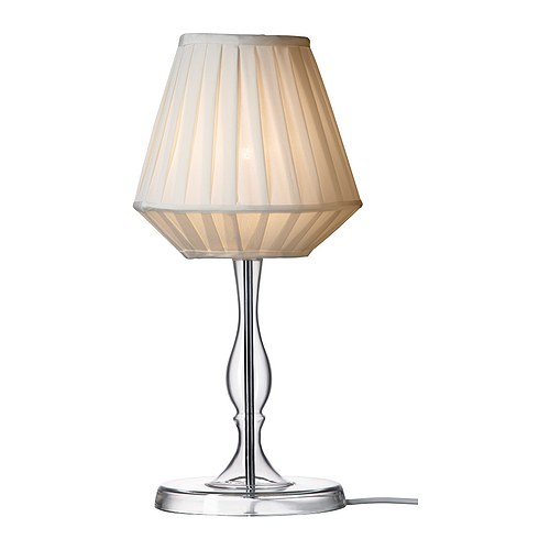 MARBY Lampada da tavolo IKEA Paralume in tessuto: diffonde una luce morbida e decorativa. 