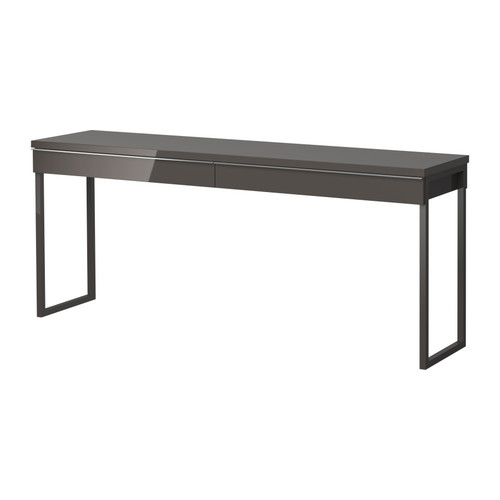 BESTÅ BURS Bureau IKEA Door het lange tafelblad kunnen er twee mensen tegelijk comfortabel aan het bureau werken. 