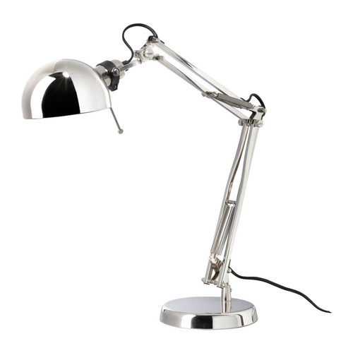 FORSÅ Bureaulamp &nbsp; Gericht licht, geeft een goed geconcentreerd leeslicht. 