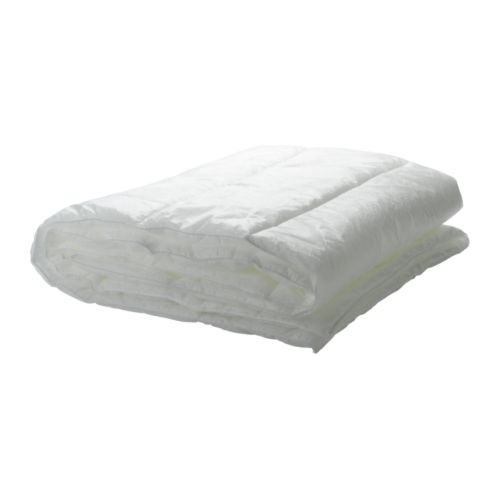 MYSA GRÄS Dekbed, warmteklasse 1 IKEA Een dun, licht synthetisch dekbed voor wie het 's nachts vaak warm heeft en een koel dekbed wil hebben. 
