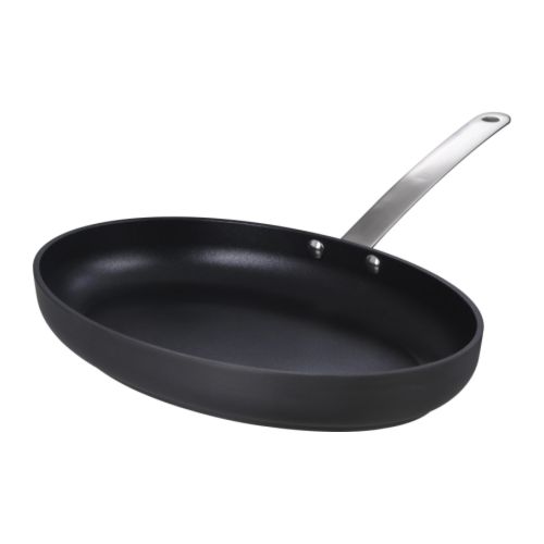 FAVORIT Stekepanne IKEA Fungerer på alle platetopper - også induksjon.  Laget utelukkende av metall, kan brukes i stekeovn. 