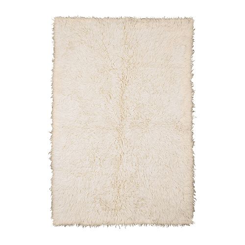 FLOKATI Teppe, lang lugg IKEA Teppets lange lugg gir et mykt underlag for føttene dine og demper lyd.  Ull er naturlig flekkbestandig. 