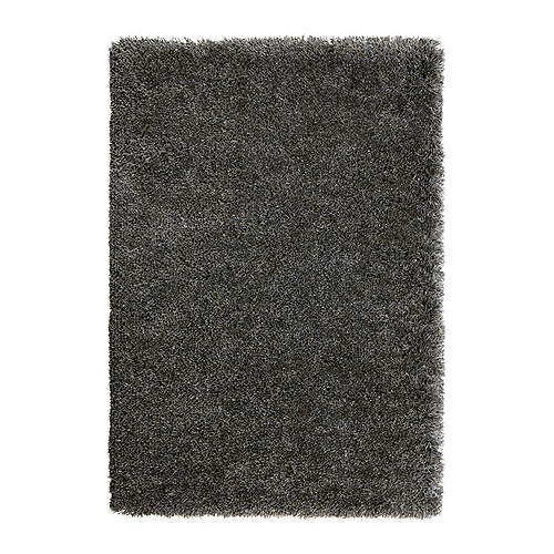 GÅSER Teppe, lang lugg IKEA Teppets lange lugg gir et mykt underlag for føttene dine og demper lyd. 