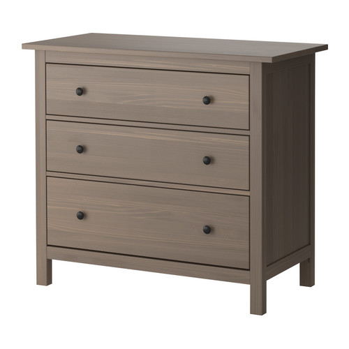 HEMNES Kommode med 3 skuffer, gråbrun Bredde: 110 cm Dybde: 51 cm Høyde: 97 cm  