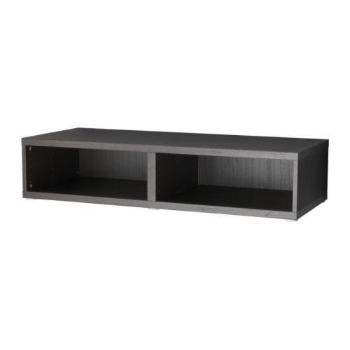 BESTÅ Ława IKEA Można także używać jako ławę na TV.  Regulowana długość nóg; zapewnia stabilność na nierównej podłodze. 