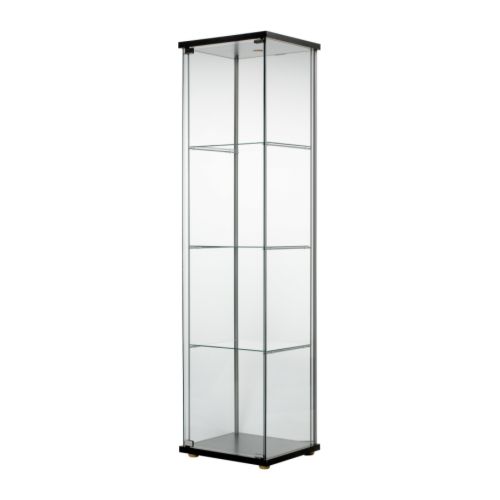 DETOLF Witryna IKEA Wityrna eksponuje i chroni szkło, porcelanę, ulubioną kolekcję naczyń itp. 