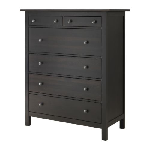 HEMNES Komoda, 6 szuflad IKEA Bardzo przestronne szuflady zapewniają dużo miejsca do przechowywania.  Płynnie wysuwane szuflady z blokadą. 