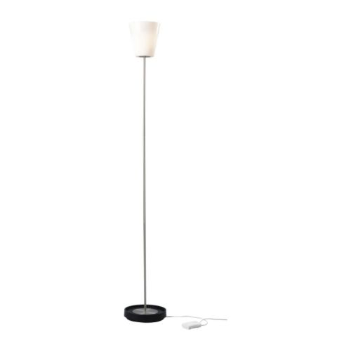 BASISK Candeeiro de pé IKEA Intensidade regulável; controle a intensidade da luz de acordo com as necessidades. 