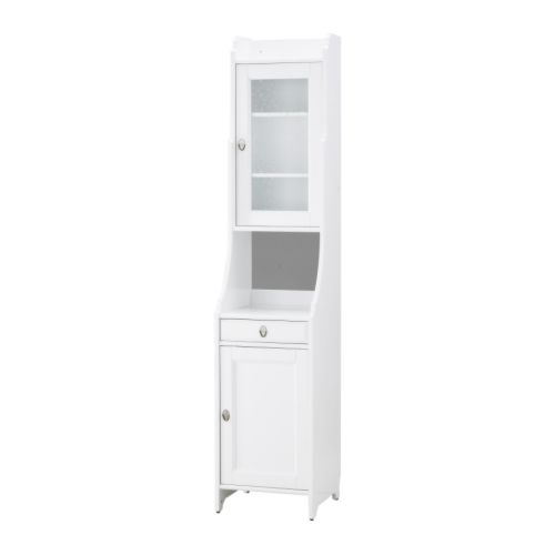 FLÅREN Armário alto IKEA Pés reguláveis em plástico.   Para pavimentos irregulares.   Evitam os riscos no soalho. 