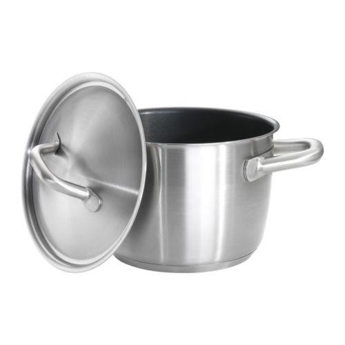 IKEA 365+ Tacho c/tampa IKEA Para todo o tipo de placas, incluindo indução.  Em metal; também é próprio para o forno. 