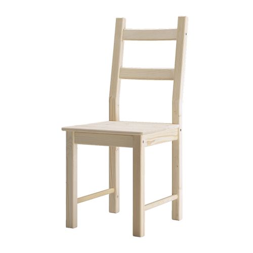 IVAR Cadeira IKEA Madeira maciça; um material natural resistente, cuja superfície pode ser lixada e tratada sempre que for necessário. 